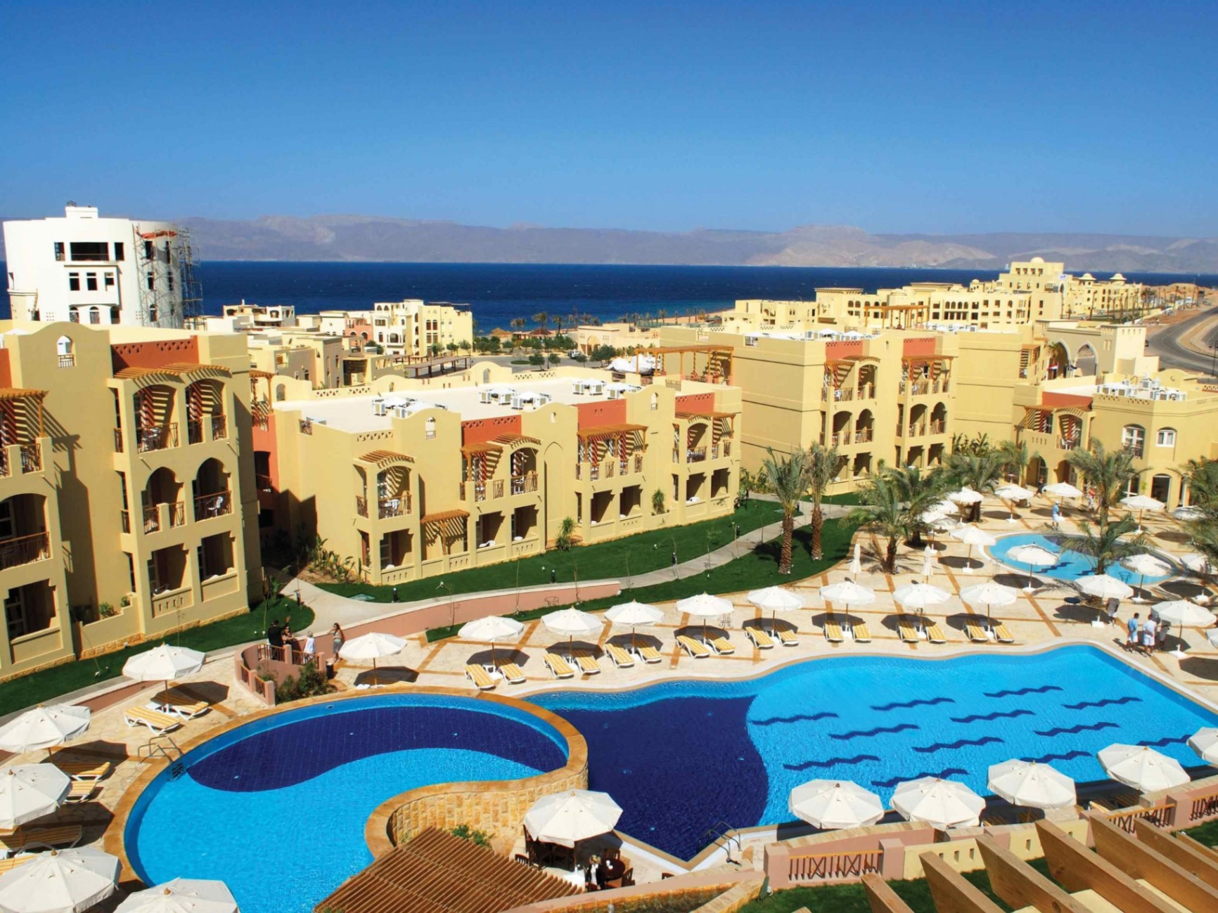 Welcome to Casino Royal Hotel